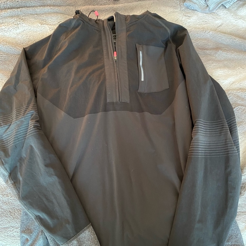 nike running quarter zip
